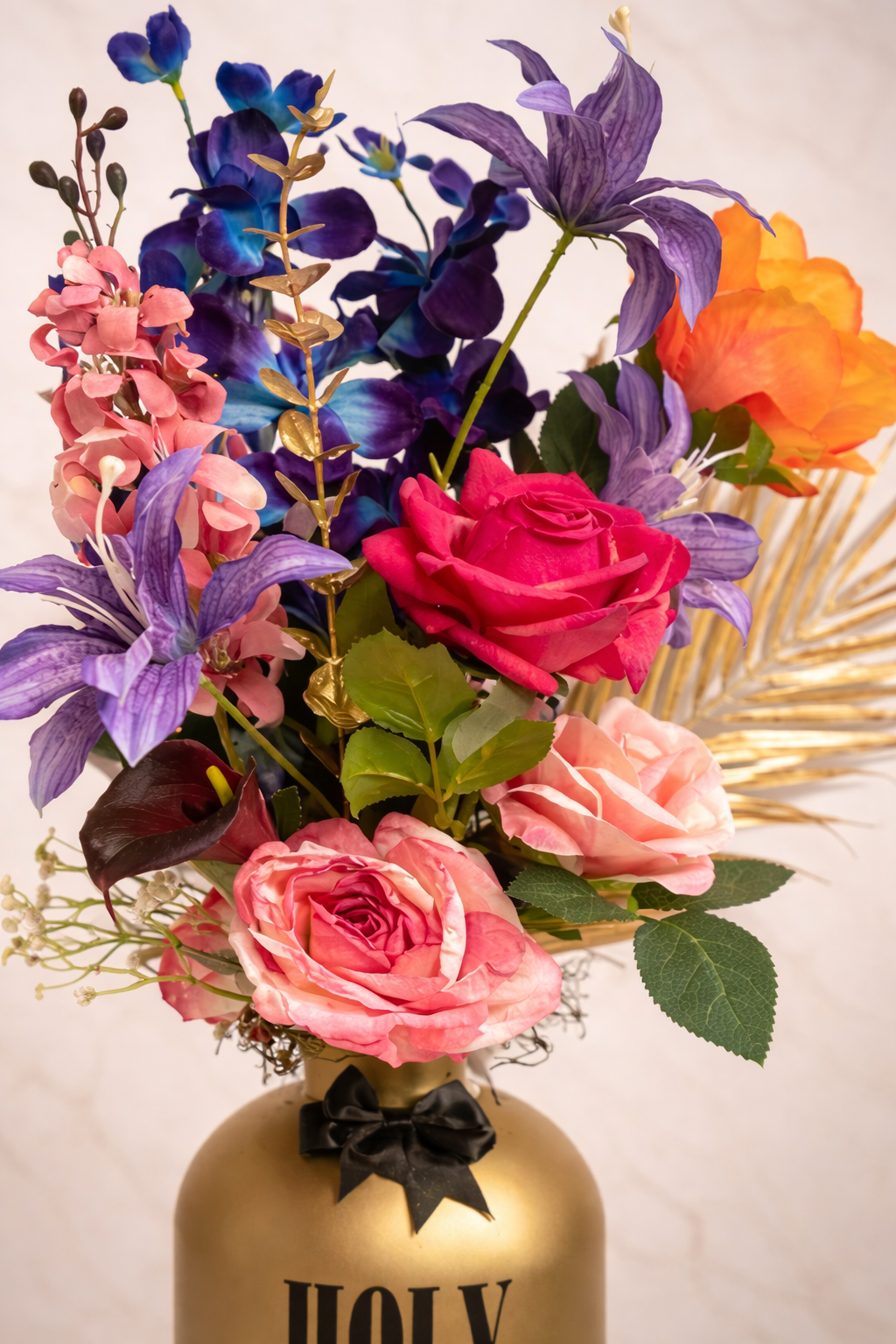 Bloemstuk Holy Chic (65cm)