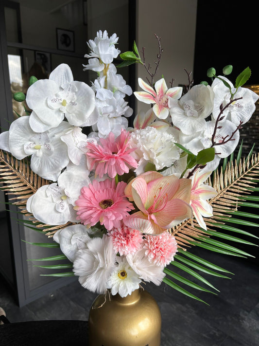 Bloemstuk Ready for love XXL