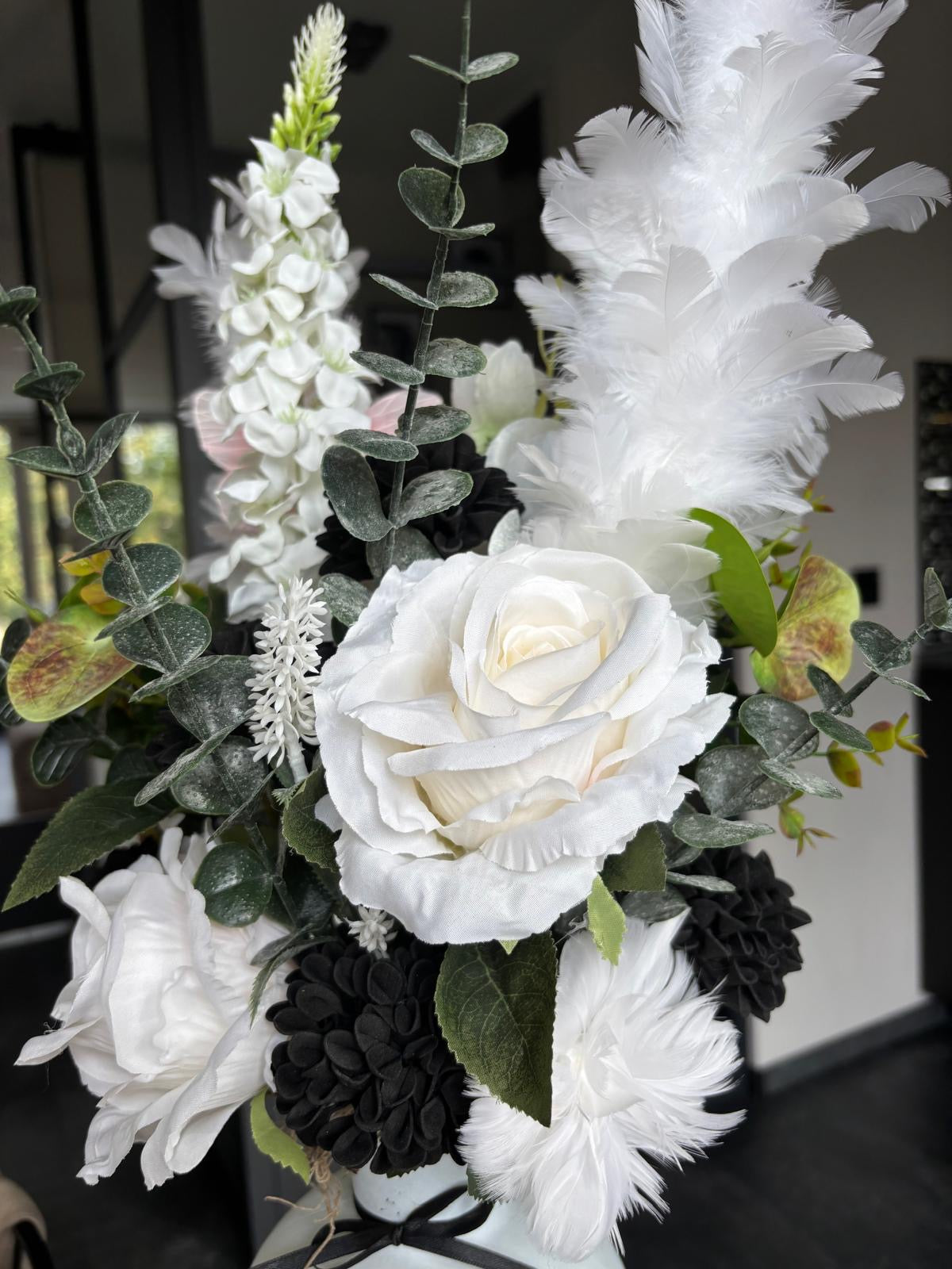 Bloemstuk Luxury Black Beauty XXL